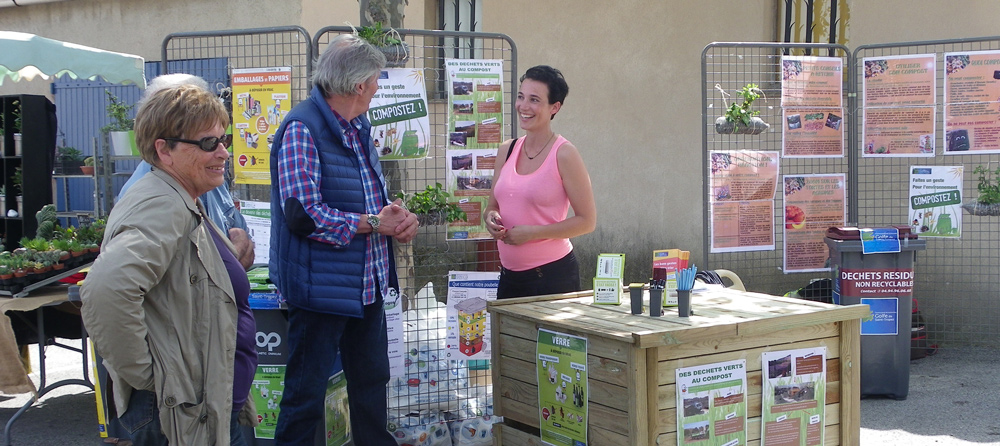 Stand d'information sur les déchets